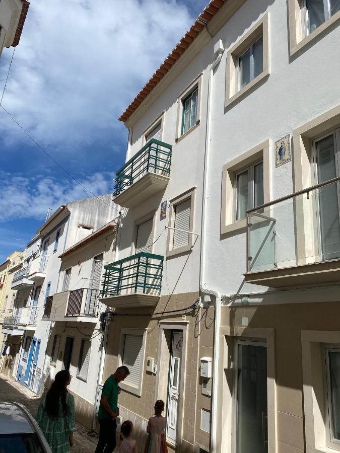 100 Meters From The Beach! Rua Da Regeneracao Nazaré Kültér fotó